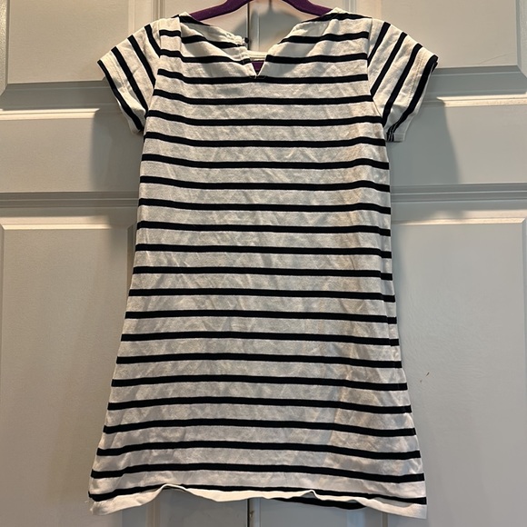 Pre owned - Picture 2 of 2